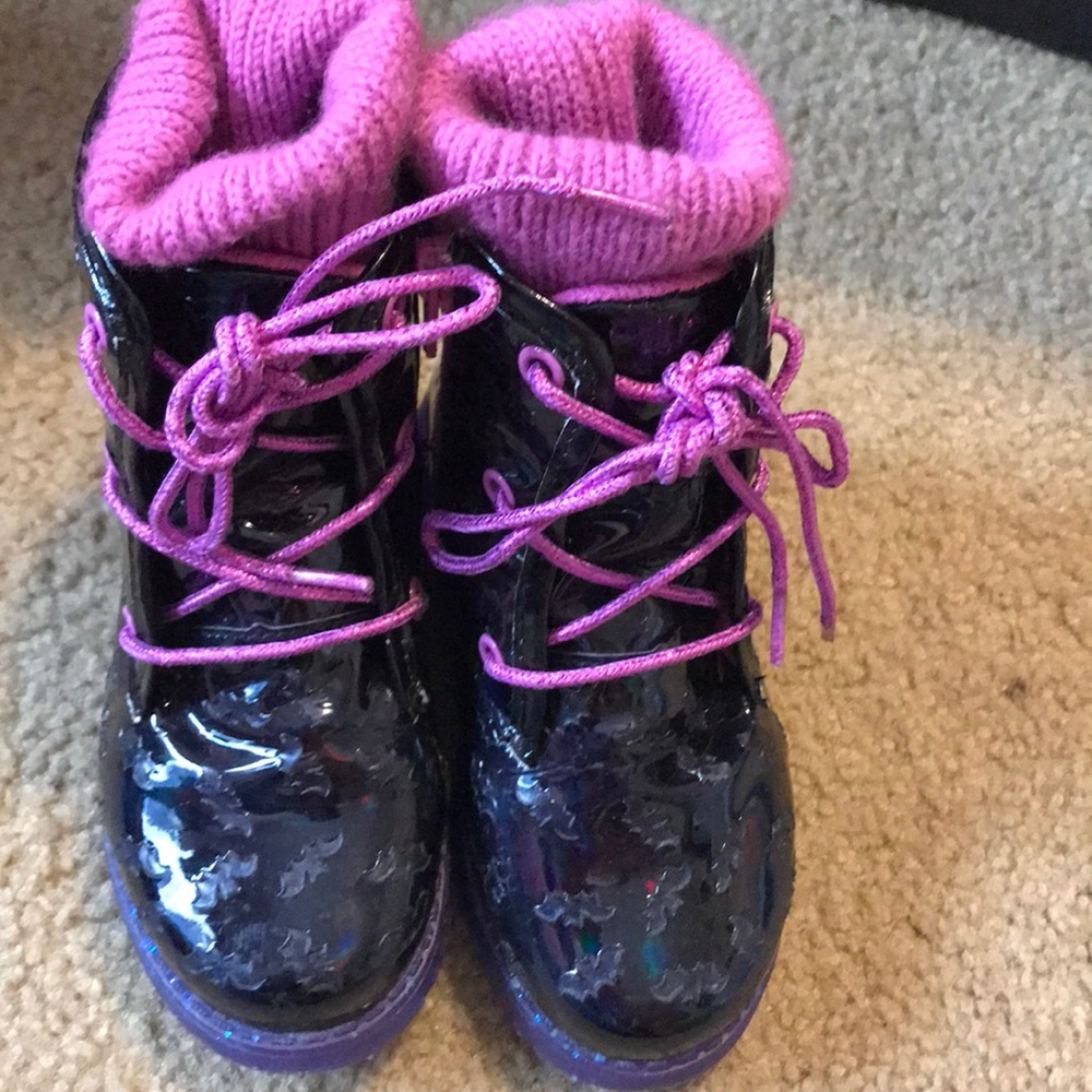 Vamparinia boots